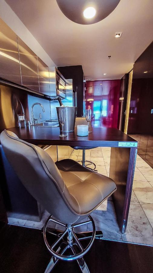 Luxury 53Rd Flr Condo With Amazing Sunset View & Balcony No Refee At Palms Place Las Vegas Kültér fotó